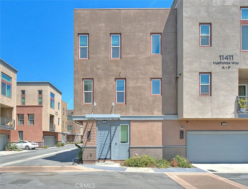 11411 Vuepointe Way E, El Monte, CA 91732