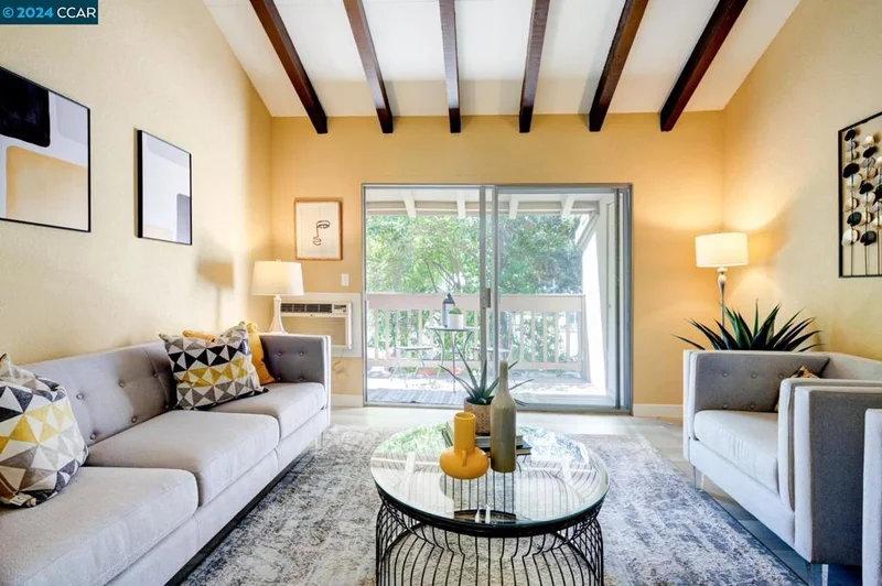2730 Oak Rd 26, Walnut Creek, CA 94597