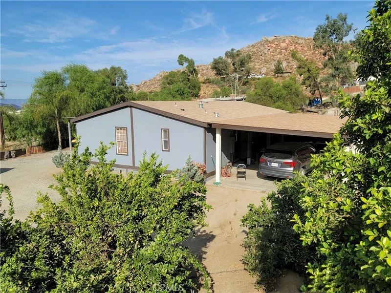 25435 Vineta Lane, Homeland, CA 92548