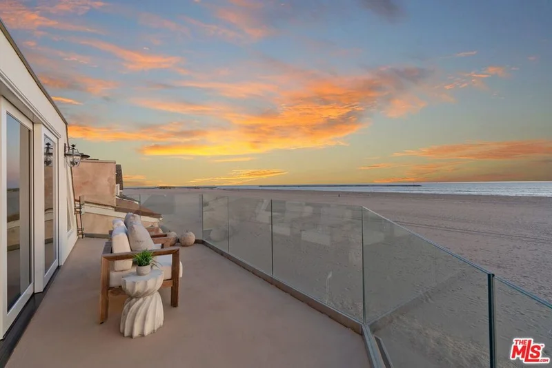 3521 Ocean Drive