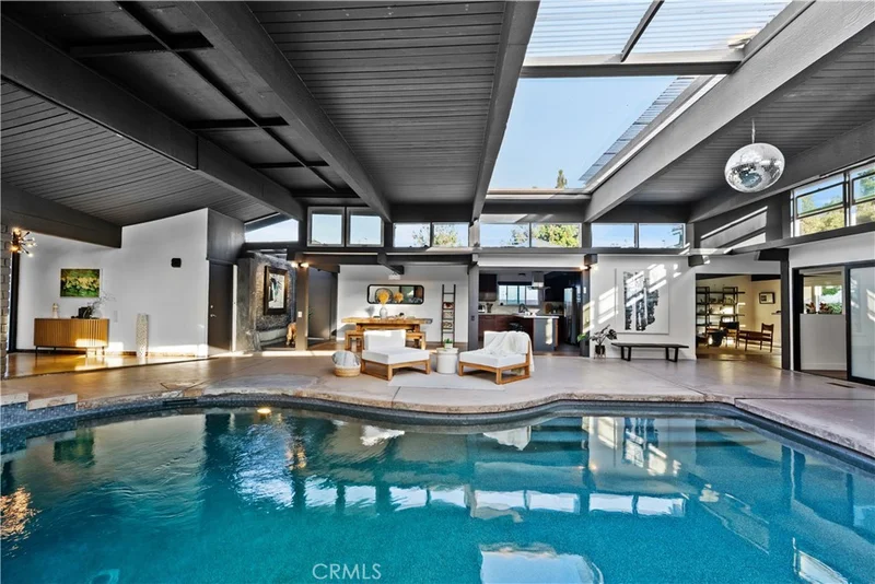 3007 Java Road, Costa Mesa, CA 92626