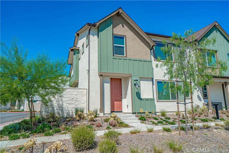 27626 Symphony Place, Valencia, CA 91381