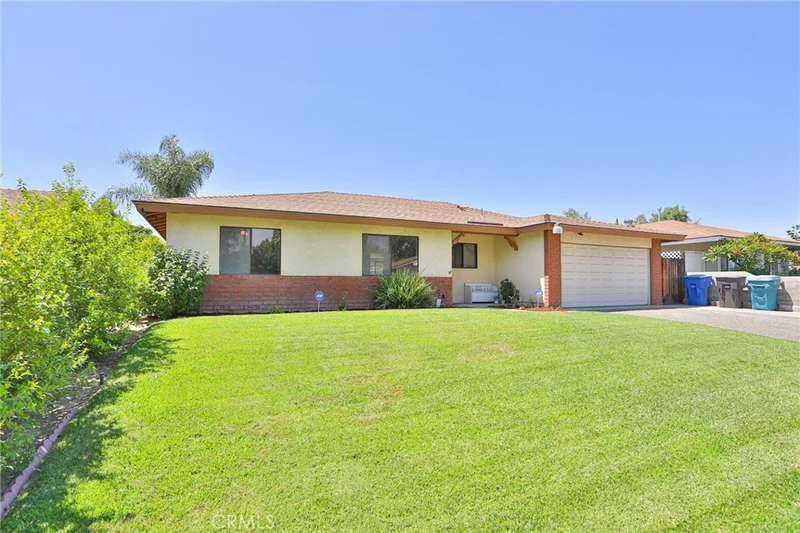 10075 Hedrick Avenue, Riverside, CA 92503
