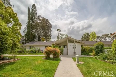 618 B Avenida Sevilla, Laguna Woods, CA 92637