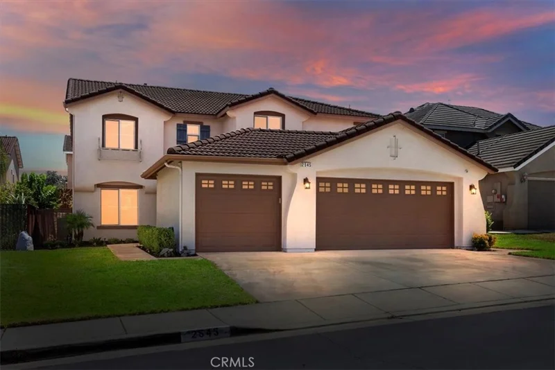 2545 Ash Street, Corona, CA 92881