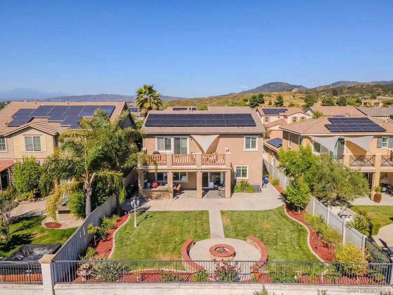 45951 Camino Rubi, Temecula, CA 92592