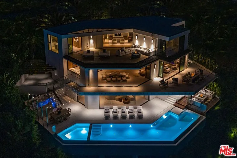 10102 Angelo View Drive, Beverly Hills, CA 90210