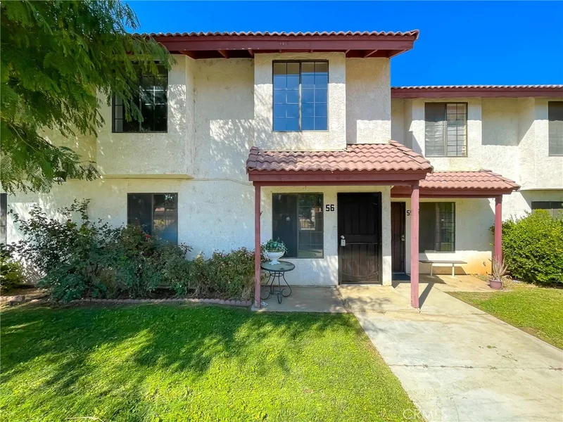 2260 E Avenue Q4 56, Palmdale, CA 93550
