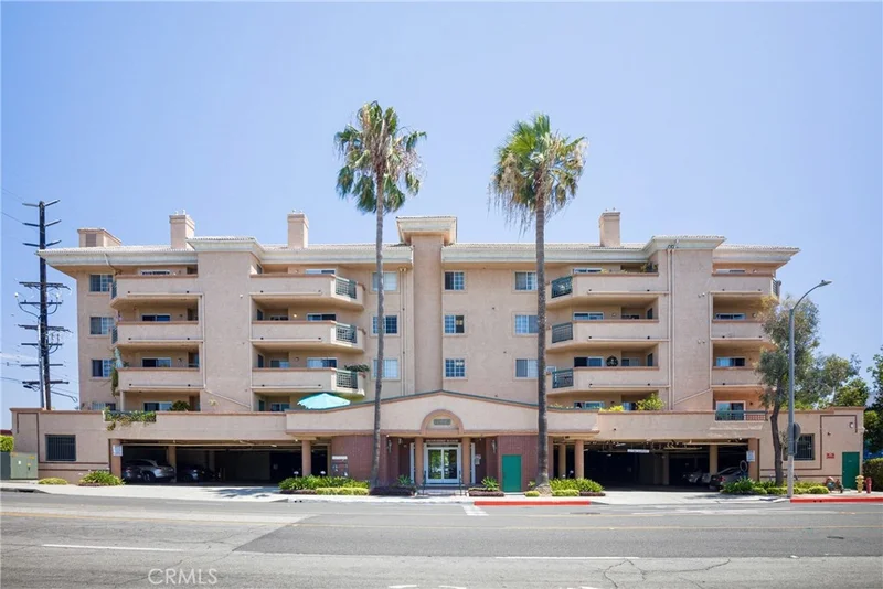 11410 Brookshire Avenue 211, Downey, CA 90241