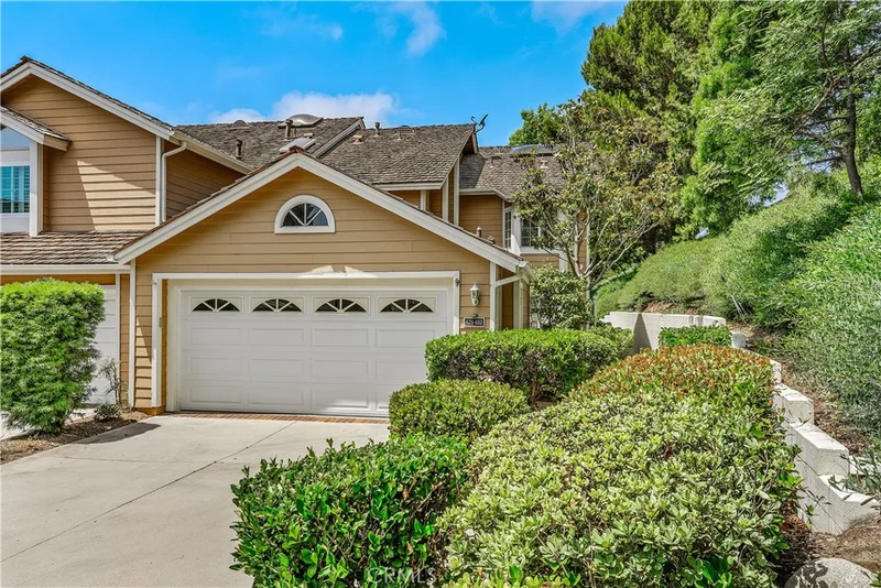 621 Wakefield Court 102, Long Beach, CA 90803