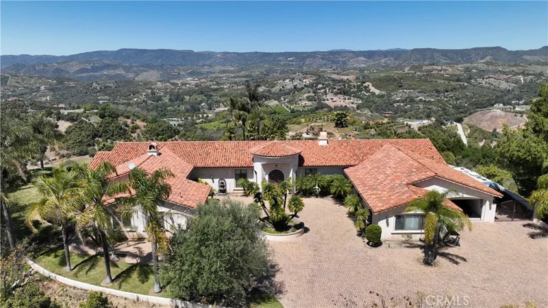 25900 Carancho, Temecula, CA 92590