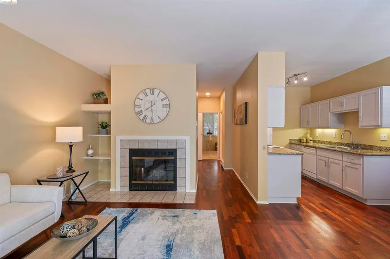 113 Bayside Ct, Richmond, CA 94804