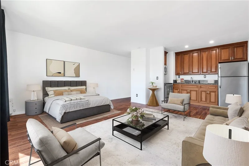 5585 East Pacific Coast Highway 327, Long Beach, CA 90804