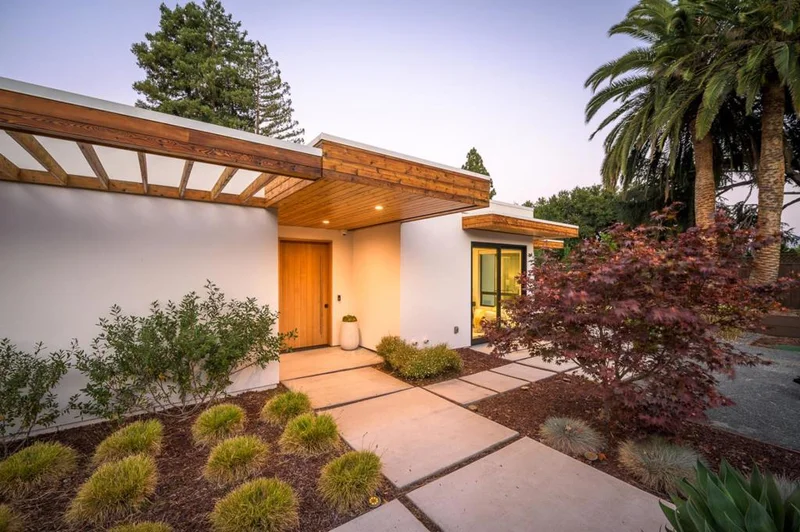 559 S El Monte Avenue, Los Altos, CA 94022