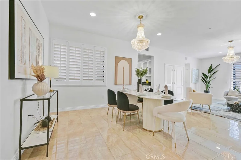 230 S Jackson Street 103, Glendale, CA 91205