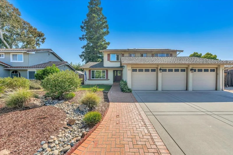 560 Encino Drive, Morgan Hill, CA 95037