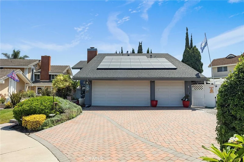 1 Roanne Circle, Irvine, CA 92604