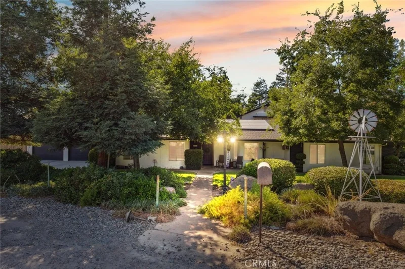 18654 Ridgedale Drive, Madera, CA 93638