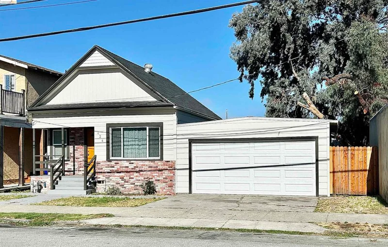 124 9th St, Richmond, CA 94801