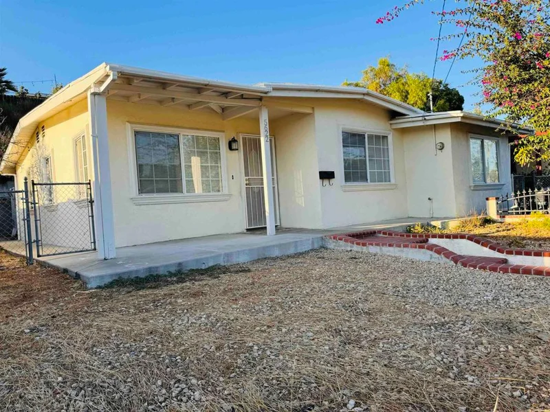 5622 Michael St, San Diego, CA 92105