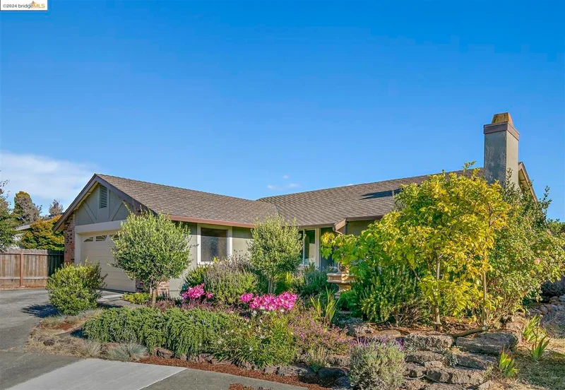 5230 Gordon Ave, El Cerrito, CA 94530