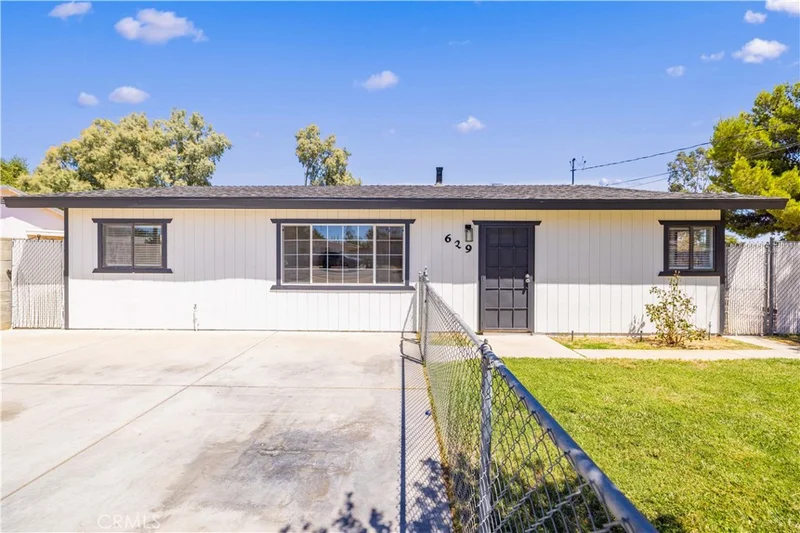 629 E Avenue K8, Lancaster, CA 93535