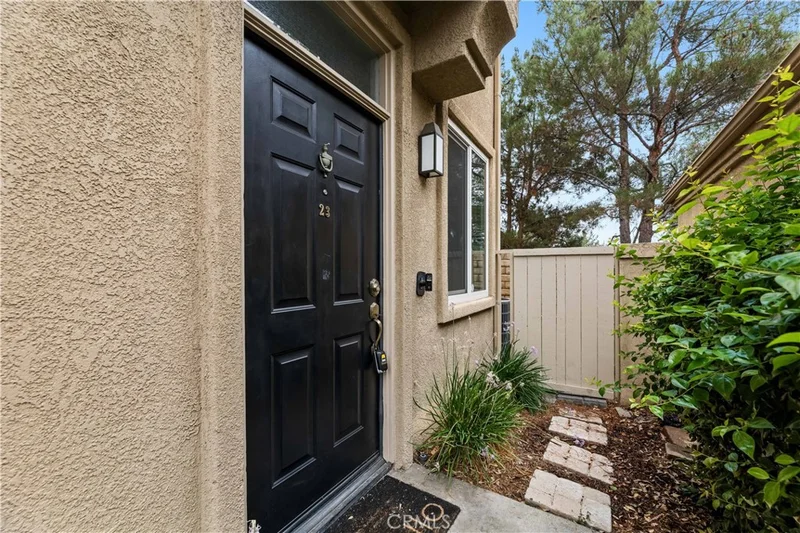 26939 Hillsborough Parkway 23, Valencia, CA 91354