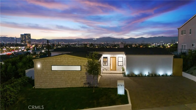 5751 Aladdin Street, Baldwin Hills, CA 90008