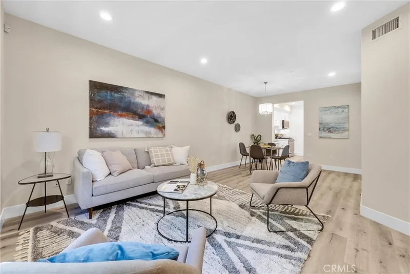 549 N Wilson Avenue 6, Pasadena, CA 91106
