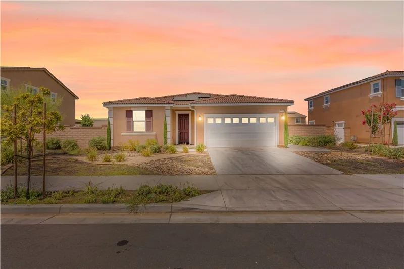 27556 Blooming Vista Way, Menifee, CA 92584
