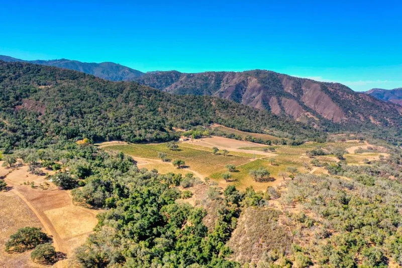 18820 Cachagua Road, Carmel Valley, CA 93924
