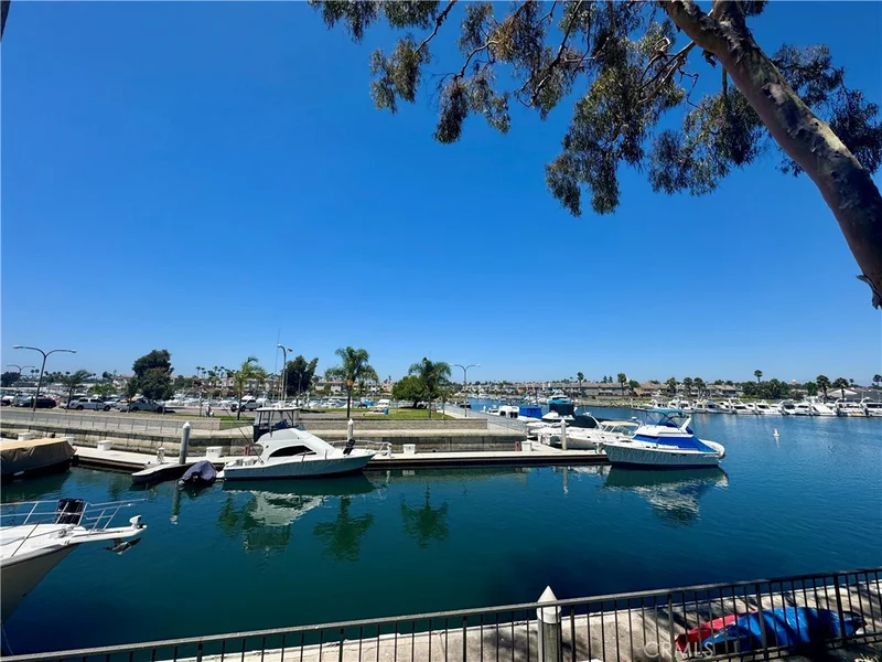 5129 Marina Pacifica Drive N, Long Beach, CA 90803