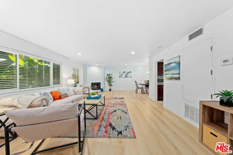 11337 Nebraska Avenue 104, Los Angeles, CA 90025