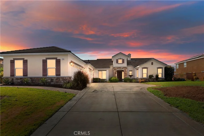 2283 Lalique Circle, Colton, CA 92324