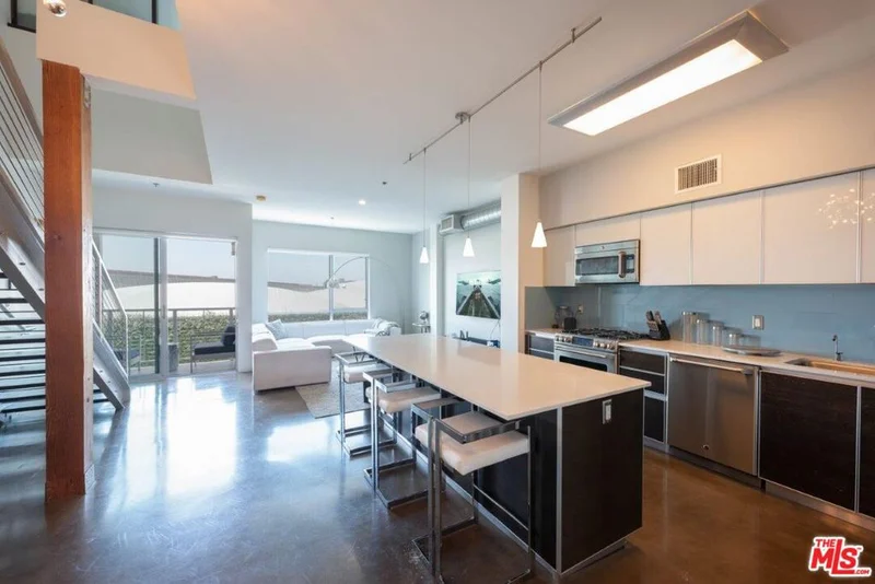 11500 Tennessee Avenue 326, Los Angeles, CA 90064