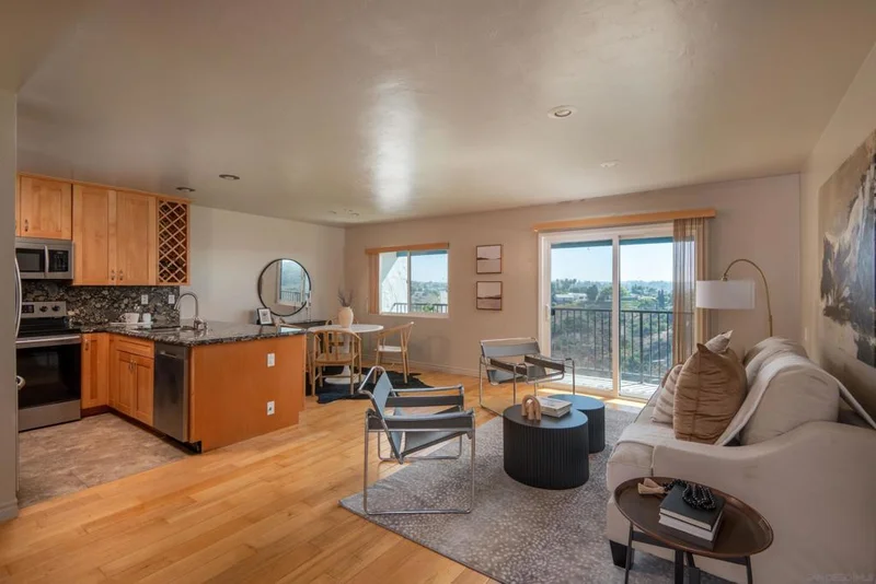 2963 Cowley Way 89, San Diego, CA 92117