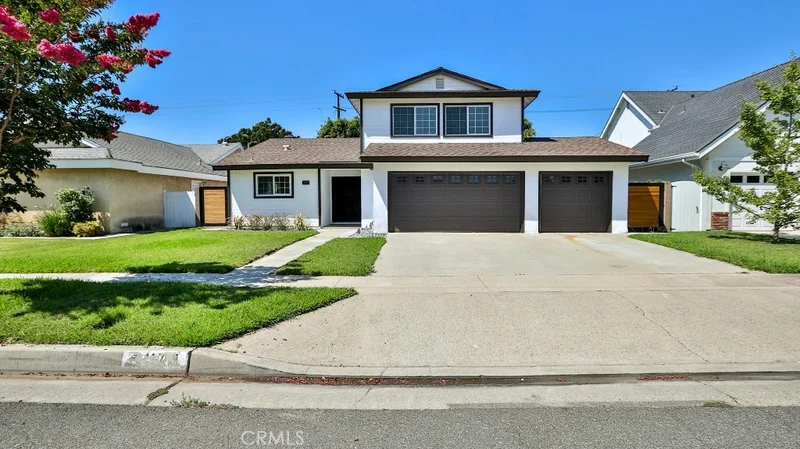 11711 Paseo Bonita, Los Alamitos, CA 90720