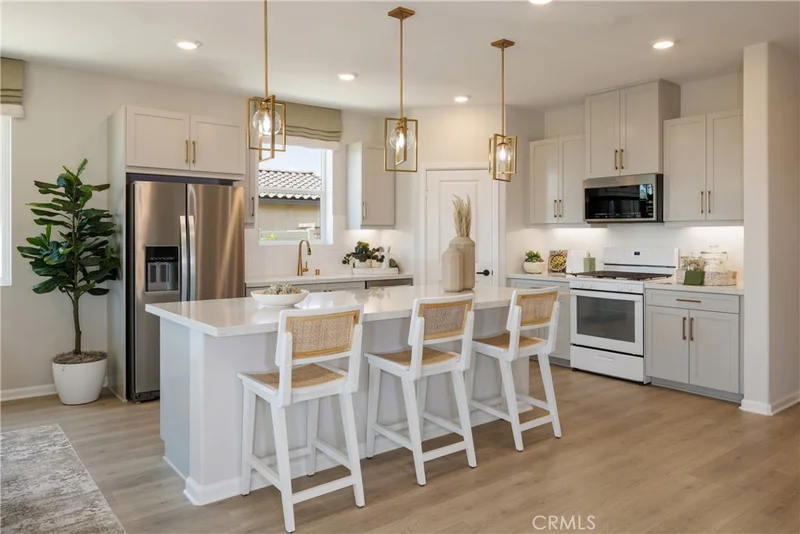 7672 Sienna Springs Loop, Highland, CA 92346