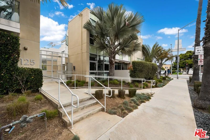 125 Pacific Street 1, Santa Monica, CA 90405