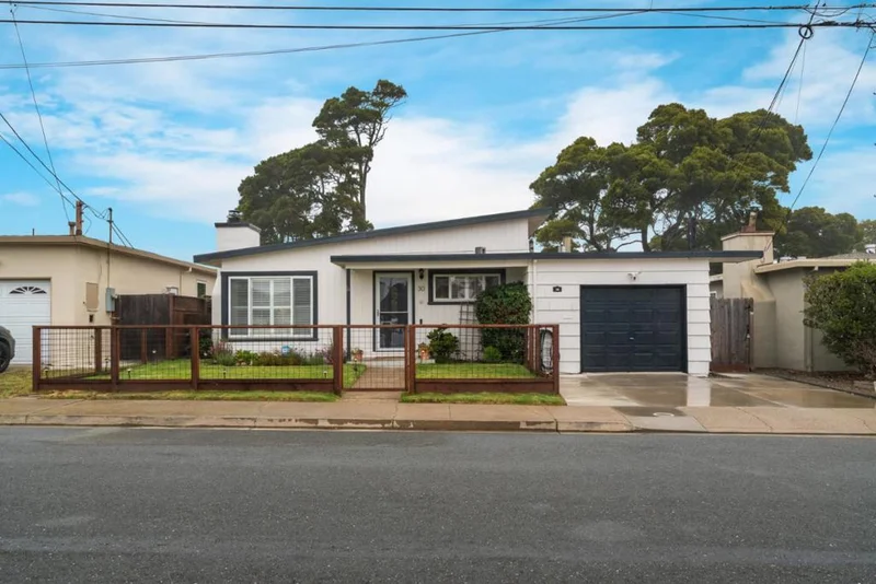 30 Arlington Drive, South San Francisco, CA 94080