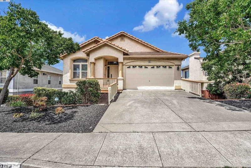 864 Ridgedale Ct, El Sobrante, CA 94803