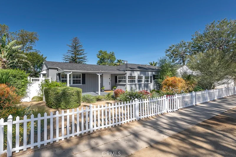 5505 Vesper Avenue, Sherman Oaks, CA 91411