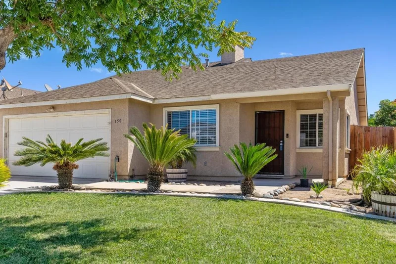 550 Indian Warrior Way, Soledad, CA 93960