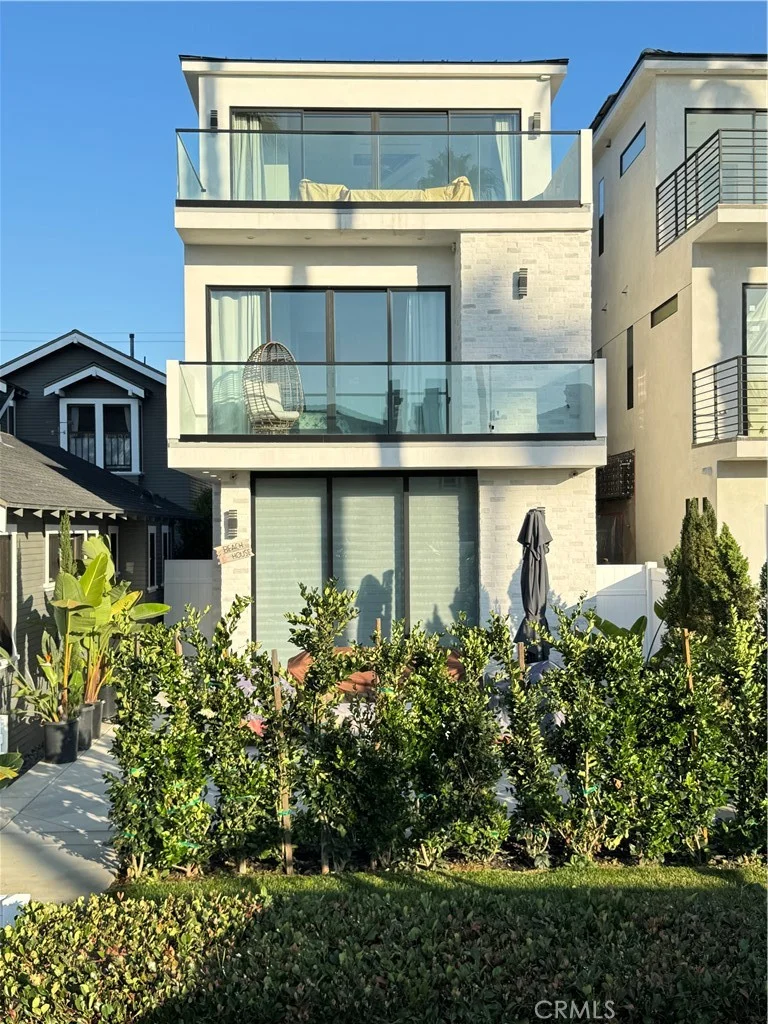 413 6th Street, Huntington Beach, CA 92648