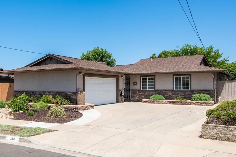 5471 Limerick Court, San Diego, CA 92117