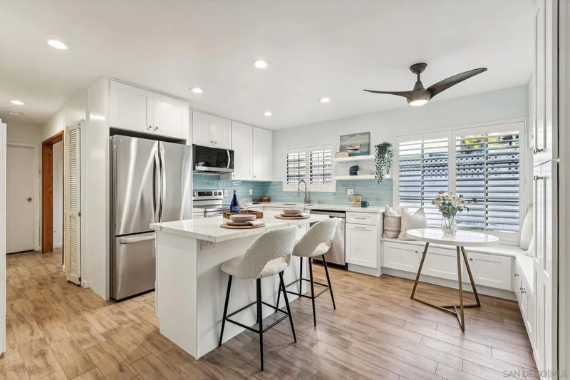 4265 Fanuel St 4, San Diego, CA 92109