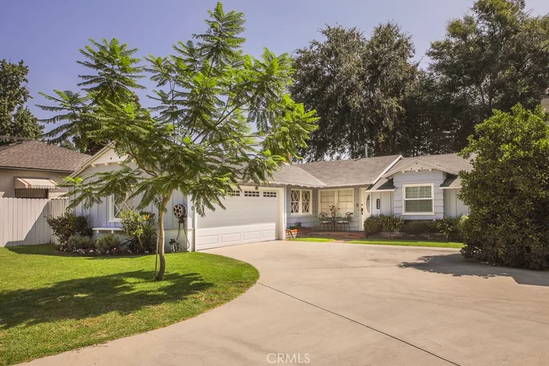 9048 Rathburn Avenue, Northridge, CA 91325