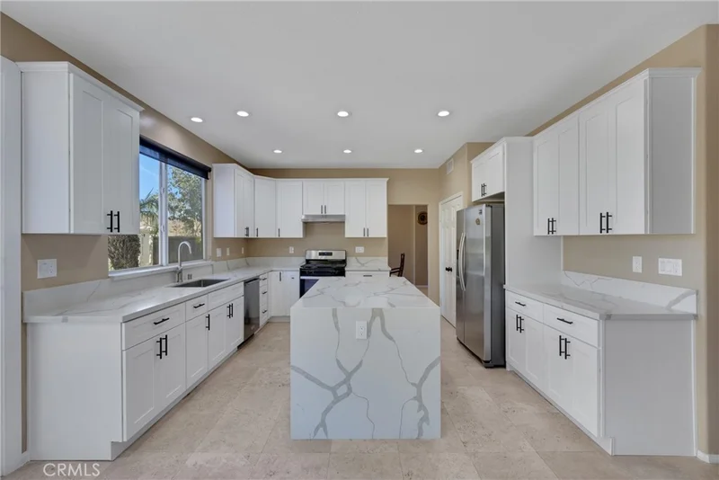 8831 E Garden View Drive, Anaheim Hills, CA 92808