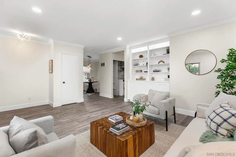 4215 Asher St 35, San Diego, CA 92110