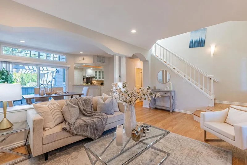 1009 Asbury Way, Mountain View, CA 94043